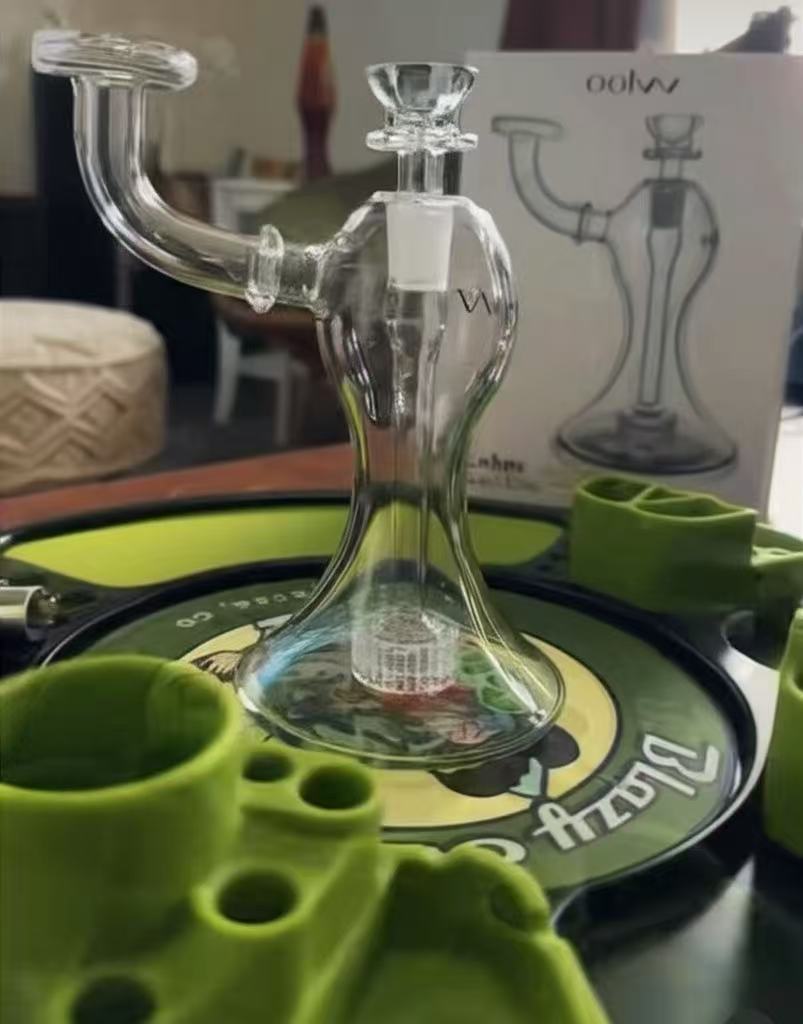 Eco-Friendly Smoking: How to Make Your Bong Routine More Sustainable